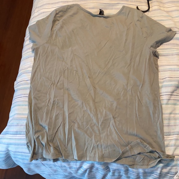 Olive green shirt - Picture 3 of 3